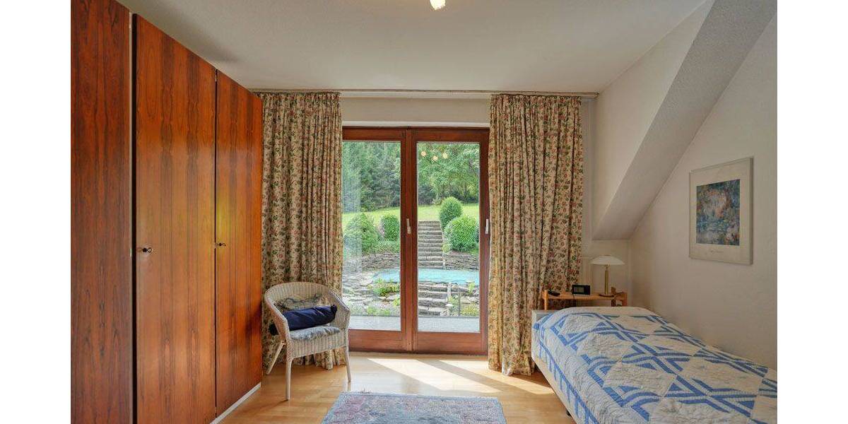 Einfamilienhaus Witten Annen - 6 Zimmer, 237 m&sup2;, 750.000&euro; | Angebot:25776342