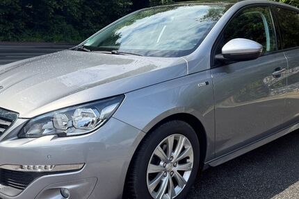 Peugeot 308 76.100 km 8.500 &euro; Castrop-Rauxel 44577