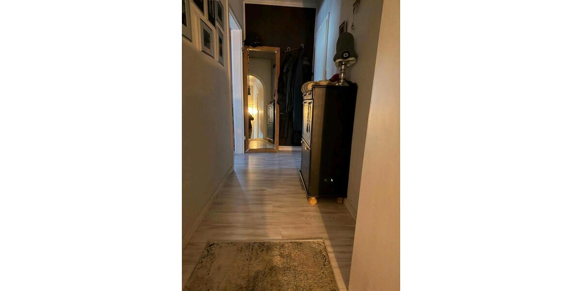 Etagenwohnung Werdohl - 3 Zimmer, 96 m&sup2;, 800&euro; | Angebot:25972341