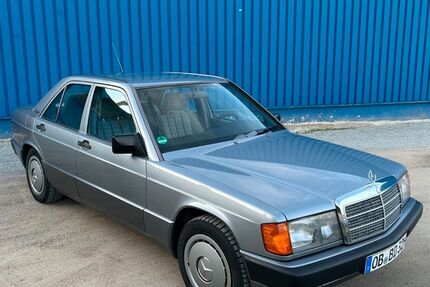 Mercedes-Benz 190 104.854 km 11.000 &euro; Bochum 44791