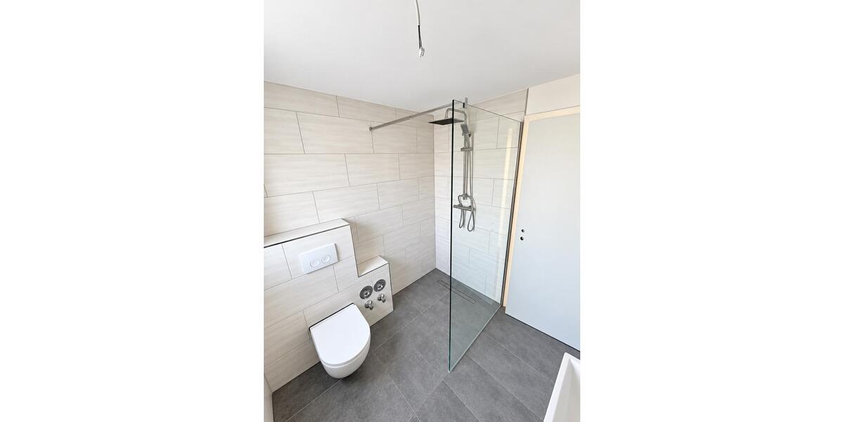 Erdgeschoßwohnung Menden (Sauerland) Berkenhofskamp - 3 Zimmer, 94 m&sup2;, 1.270&euro; | Angebot:27606111