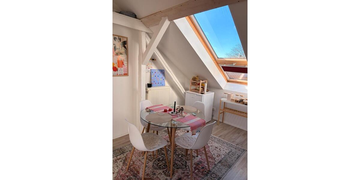 Dachgeschoßwohnung Iserlohn - 2 Zimmer, 50 m&sup2;, 620&euro; | Angebot:25853039