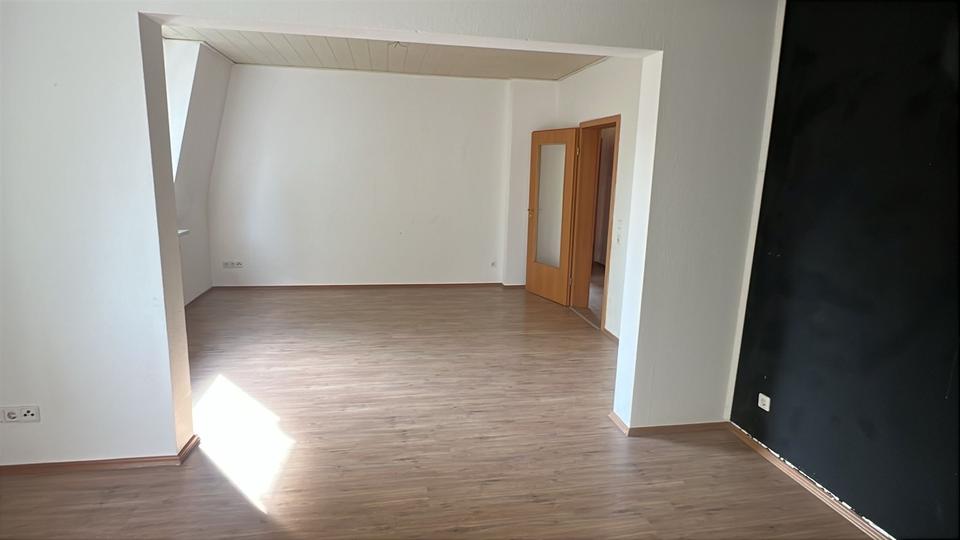 Etagenwohnung Werl - 3 Zimmer, 85 m&sup2;, 750&euro; | Angebot:26671691