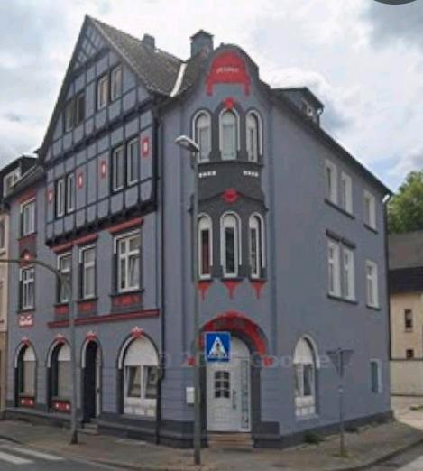 Etagenwohnung Bochum Günnigfeld - 5 Zimmer, 100 m&sup2;, 781&euro; | Angebot:27583400