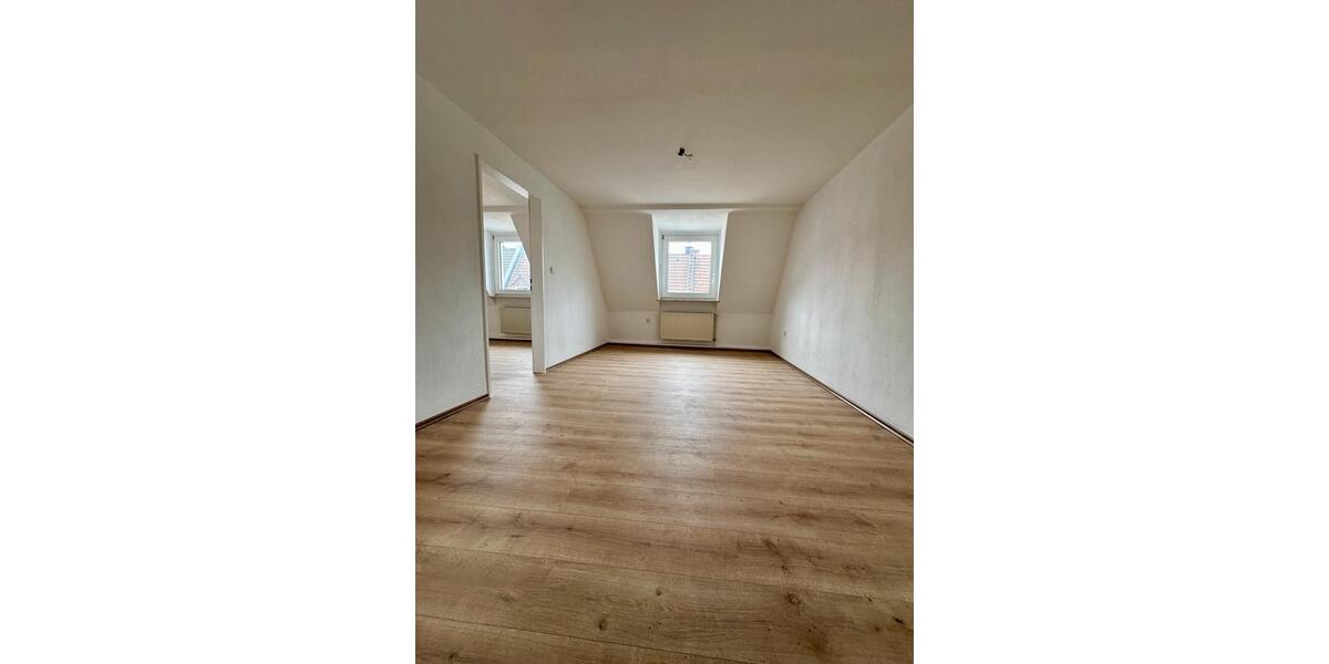 Dachgeschoßwohnung Hagen Hagen-Nord - 4.5 Zimmer, 93 m&sup2;, 149.000&euro; | Angebot:26125632