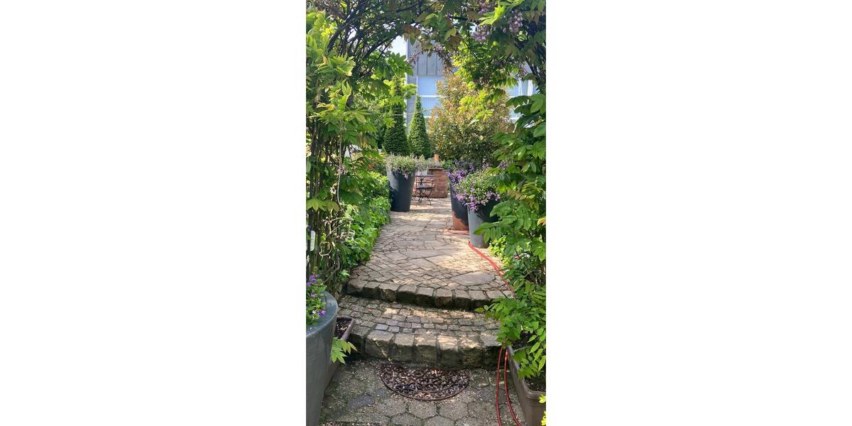 Dachgeschoßwohnung Bochum Bochum-Südwest - 3.5 Zimmer, 80 m&sup2;, 660&euro; | Angebot:25083103