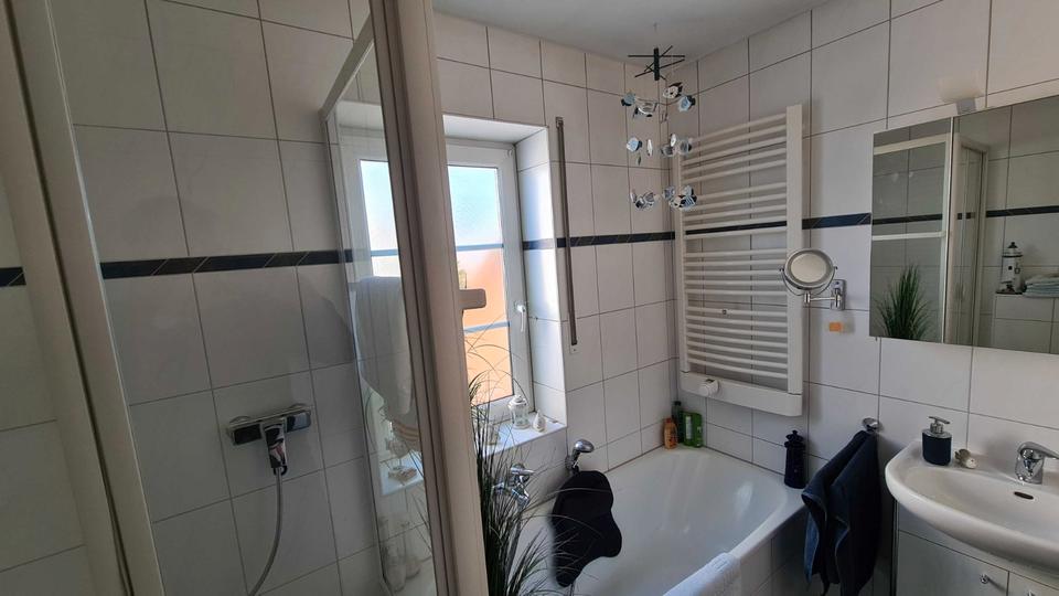 Einfamilienhaus Fröndenberg (Ruhr) - 5 Zimmer, 150 m&sup2;, 1.800&euro; | Angebot:27615895