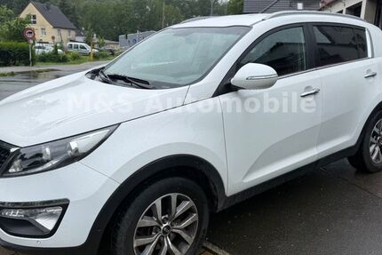Kia Sportage 129.000 km 8.999 &euro; Lüdenscheid 58515