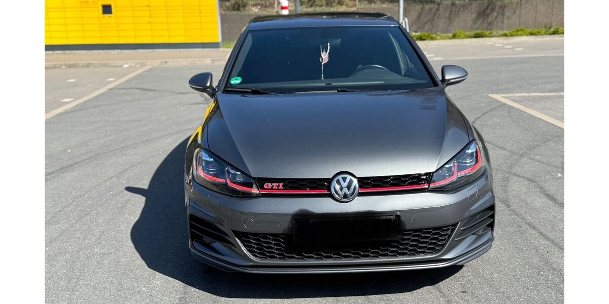 VW Golf 53.000 km 22.000 &euro; Lüdenscheid 58507