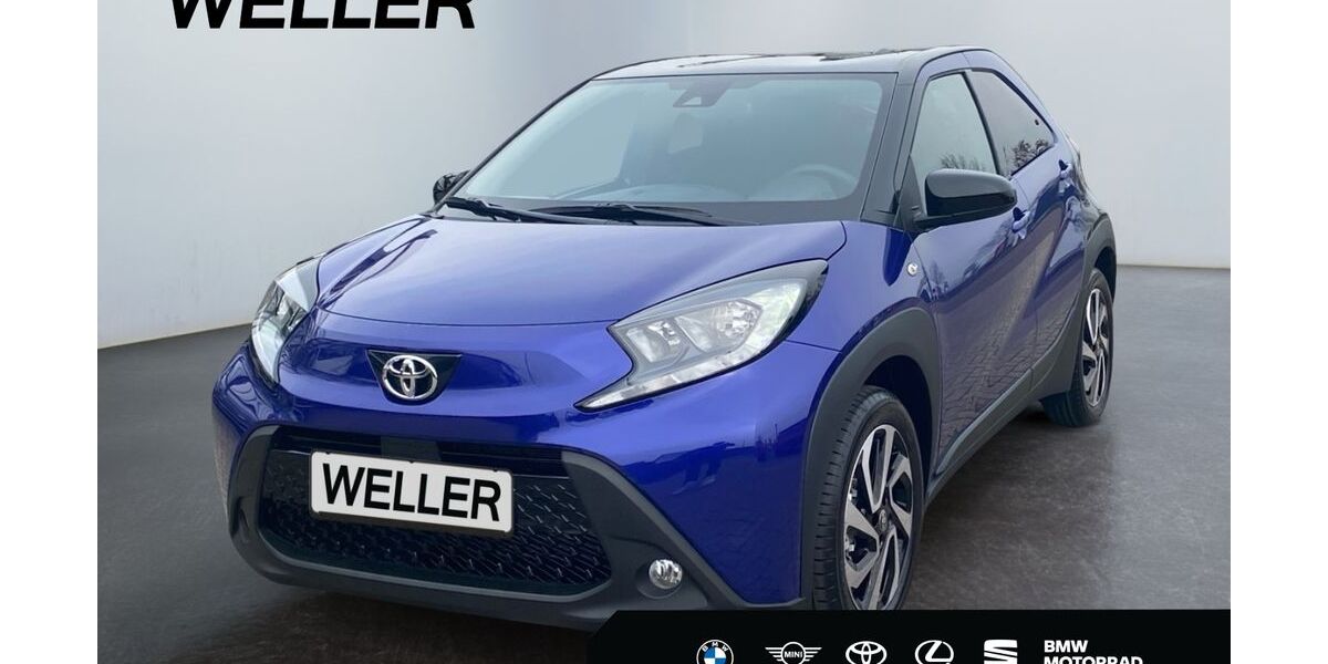 Toyota Aygo (X) 21.302 km 14.870 &euro; Dortmund 44143