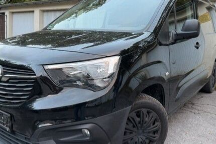 Opel Combo 147.000 km 7.990 &euro; Dortmund 44328