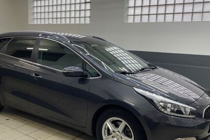 Kia ceed / Ceed 94.265 km 8.900 &euro; Kamen 59174
