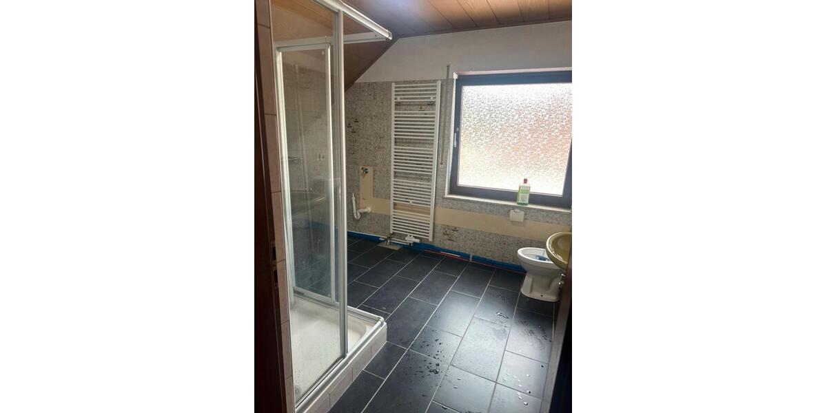 Dachgeschoßwohnung Werdohl - 4 Zimmer, 80 m&sup2;, 650&euro; | Angebot:27566189