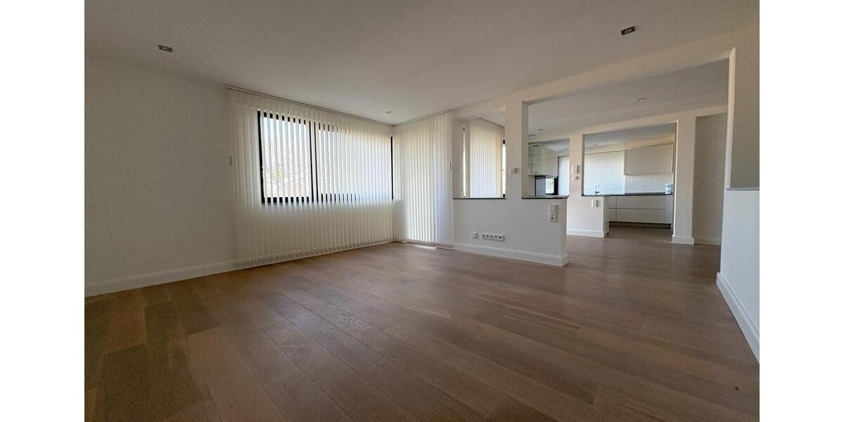 Etagenwohnung Lüdenscheid Othlinghausen - 3 Zimmer, 140 m&sup2;, 1.400&euro; | Angebot:25750103