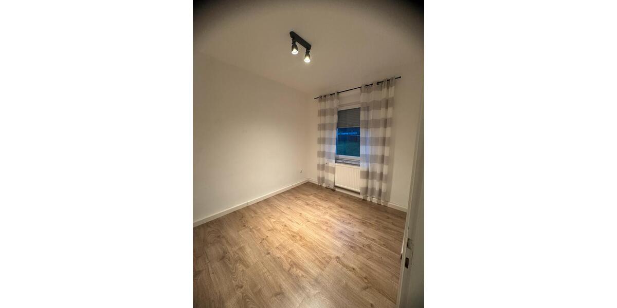 Etagenwohnung Lüdenscheid Othlinghausen - 3 Zimmer, 65 m&sup2;, 510&euro; | Angebot:25085005