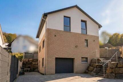 Haus Ennepetal Altenvoerde - 7 Zimmer, 147 m&sup2;, 649.000&euro; | Angebot:26527534