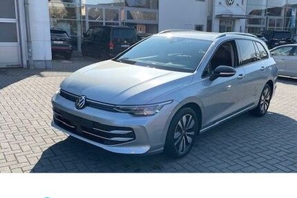 VW Golf 8.400 km 26.875 &euro; Lünen 44534
