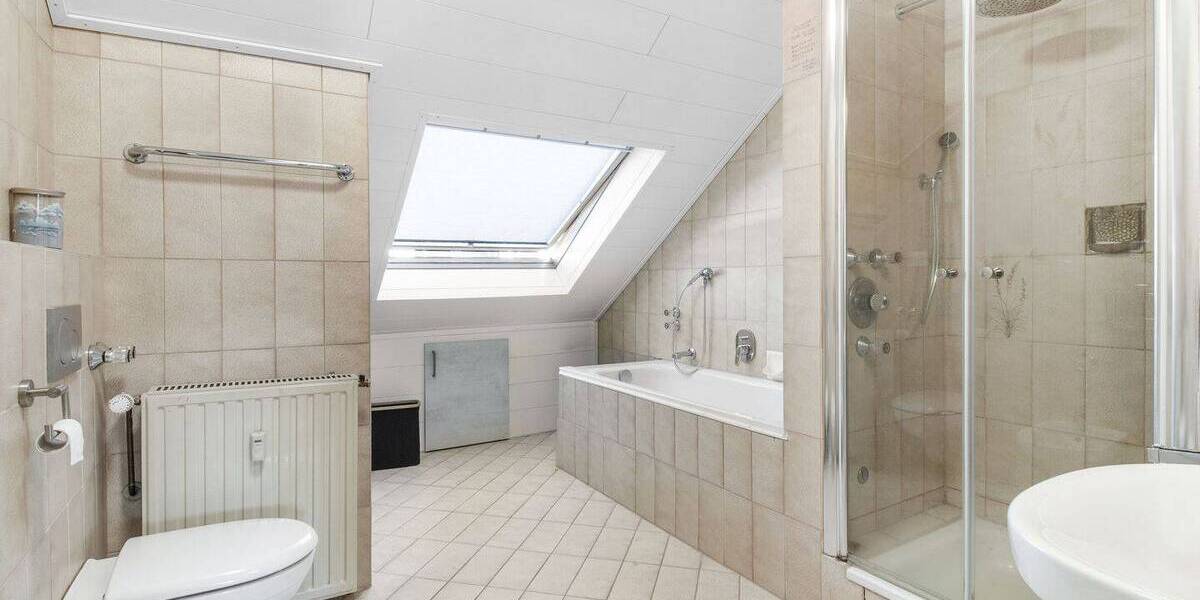 Etagenwohnung Lünen Altlünen - 1 Zimmer, 83 m&sup2;, 800&euro; | Angebot:25837438