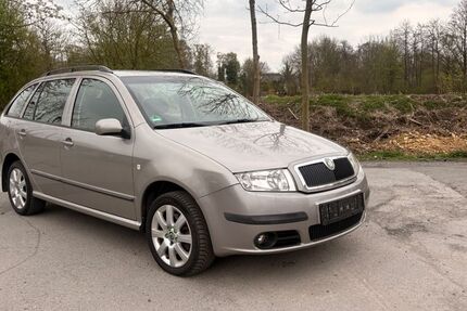 Skoda Fabia 166.000 km 2.900 &euro; Werl 59457