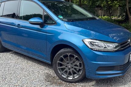 VW Touran 97.000 km 17.999 &euro; lüdenscheid 58515