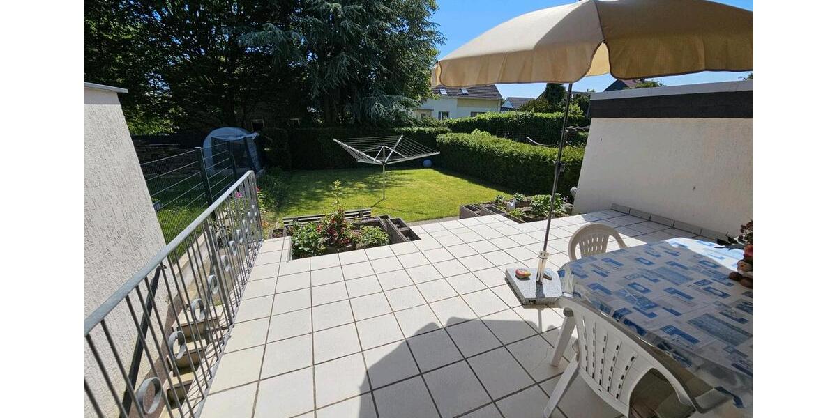 Doppelhaushälfte Bergkamen - 5 Zimmer, 130 m&sup2;, 1.800&euro; | Angebot:27614931