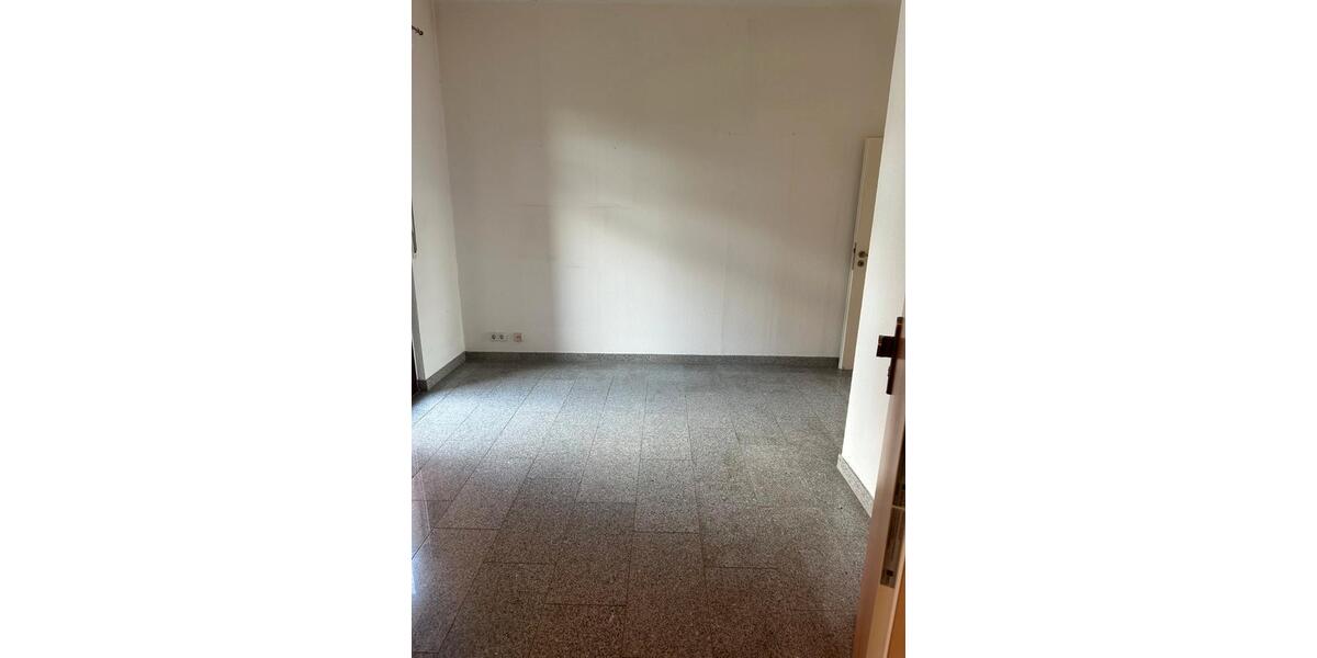 Etagenwohnung Dortmund Aplerbeck - 2 Zimmer, 70 m&sup2;, 750&euro; | Angebot:27547798