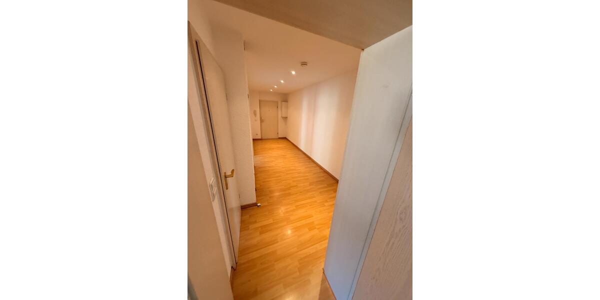 Etagenwohnung Dortmund Innenstadt Ost - 2 Zimmer, 76 m&sup2;, 682&euro; | Angebot:25323302