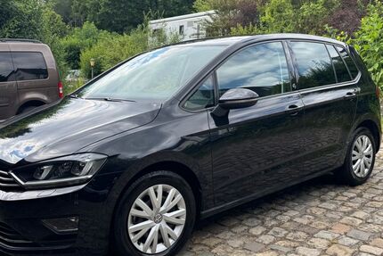 VW Golf Sportsvan 115.970 km 9.900 &euro; Witten 58452