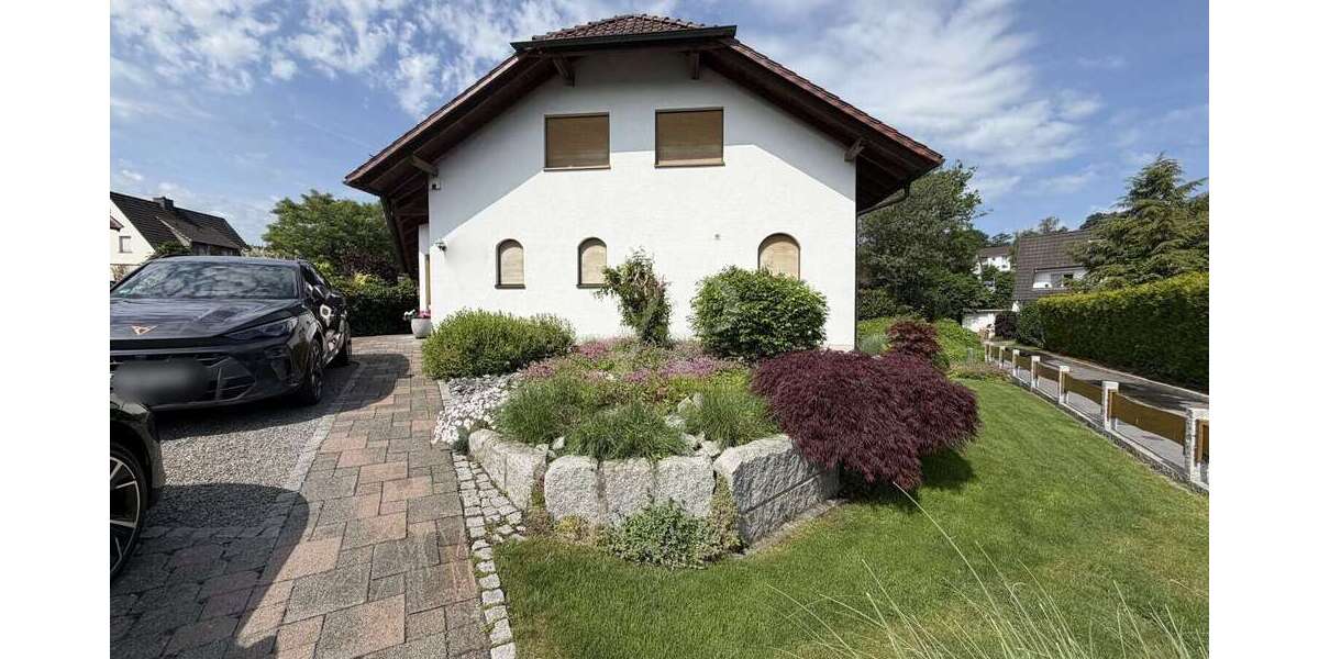 Einfamilienhaus Menden / Hüingsen Hüingsen - 9 Zimmer, 208 m&sup2;, 735.000&euro; | Angebot:25822275