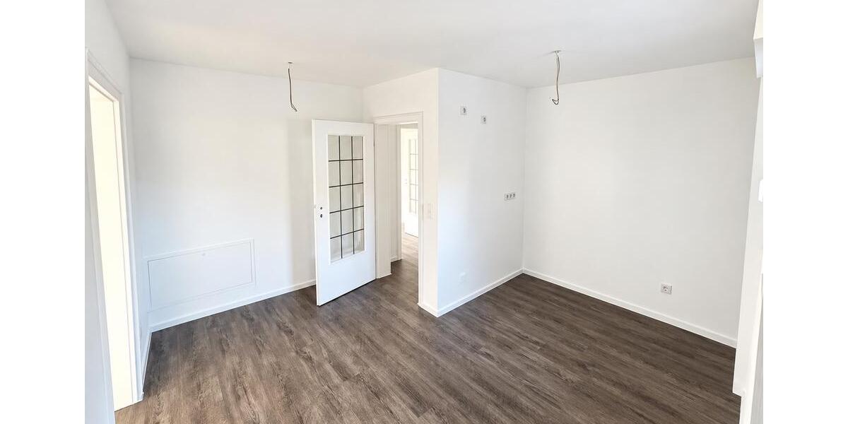 Erdgeschoßwohnung Menden (Sauerland) Berkenhofskamp - 3 Zimmer, 94 m&sup2;, 1.270&euro; | Angebot:27606111