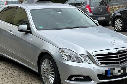 Mercedes-Benz E 200 98.000 km 14.000 &euro; Bochum 44866