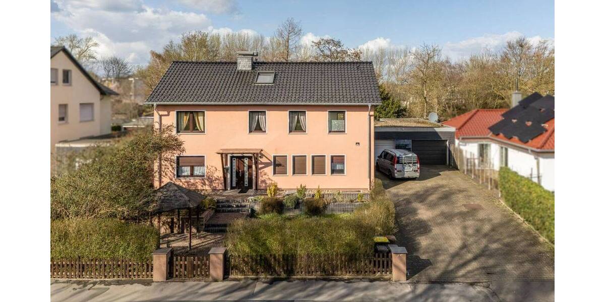 Einfamilienhaus Dortmund Scharnhorst - 9 Zimmer, 220 m&sup2;, 699.000&euro; | Angebot:25938781