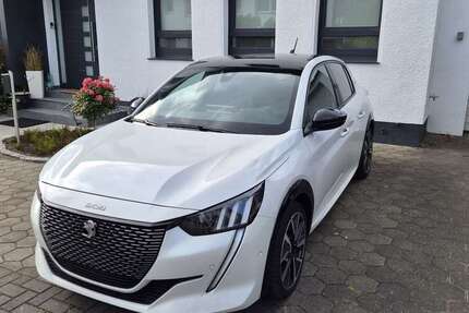 Peugeot 208 55.000 km 15.450 &euro; Herne 44652