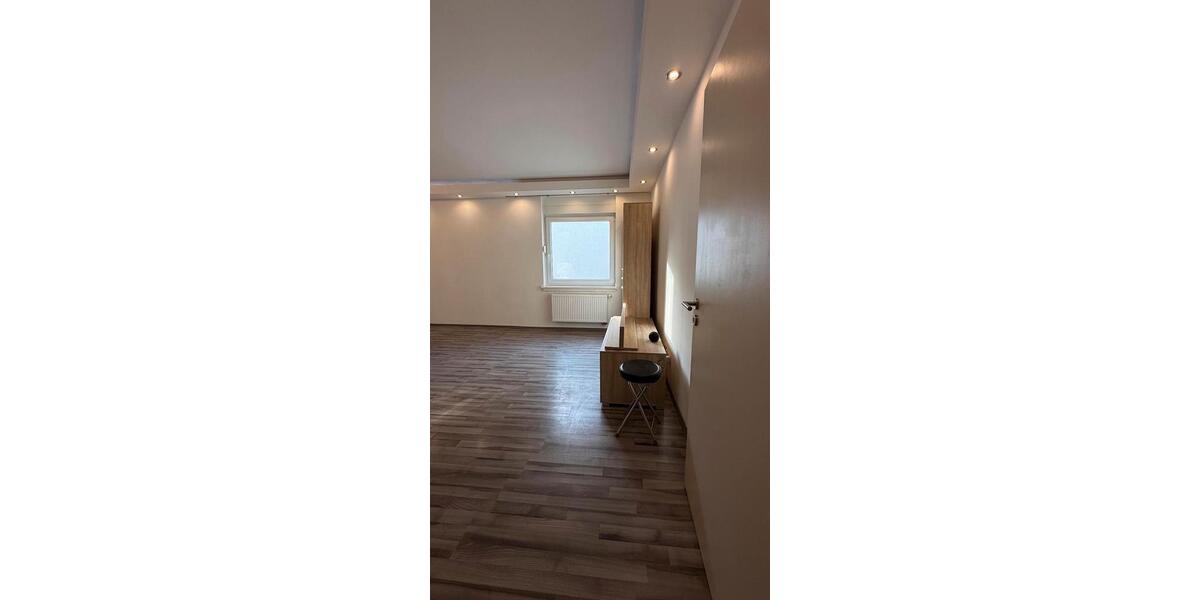 Etagenwohnung Werl - 3 Zimmer, 100 m&sup2;, 1.150&euro; | Angebot:27611954