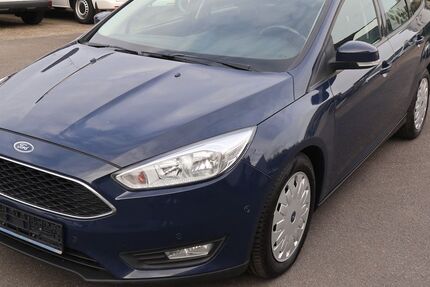 Ford Focus 129.596 km 6.799 &euro; Herne 44628