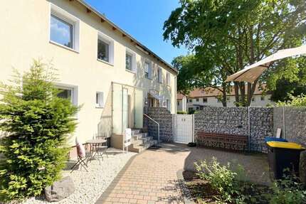Modernisiertes Reihenhaus mit Wellnessbad, Gäste-WC, Keller & 248 m² Grundstück - Haus Bönen | Angebot:27671909