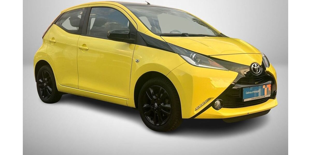 Toyota Aygo (X) 45.000 km 8.499 &euro; Hagen 58097