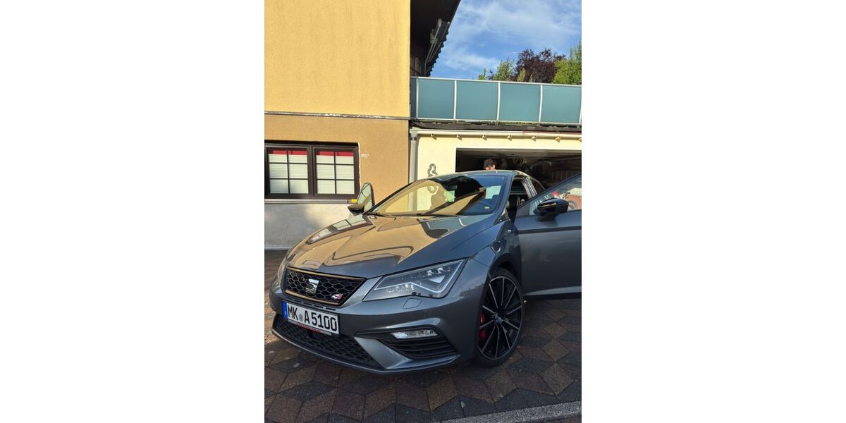 Seat Leon 79.000 km 18.500 &euro; Neuenrade 58809