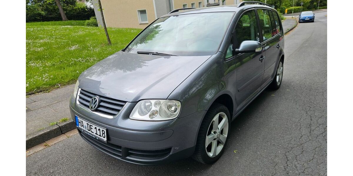 VW Touran 226.000 km 4.000 &euro; Hagen 58119