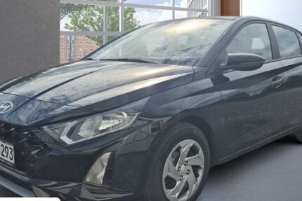 Hyundai i20 5.631 km 18.990 &euro; Hattingen 45525