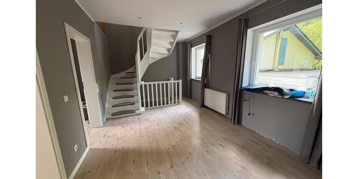 Mehrfamilienhaus, Wohnhaus Iserlohn Sümmern - 5 Zimmer, 183 m&sup2;, 355.000&euro; | Angebot:26800159