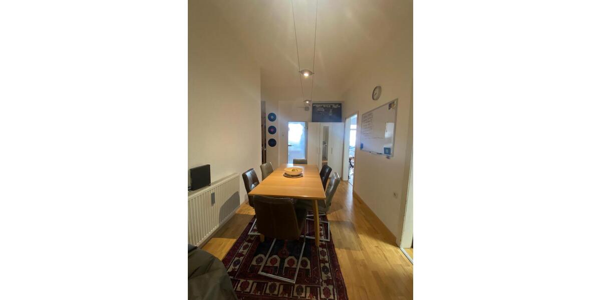 Etagenwohnung Bochum - 3.5 Zimmer, 120 m&sup2;, 800&euro; | Angebot:25766938