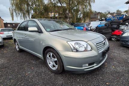 Toyota Avensis 60.626 km 5.799 &euro; Lünen 44532