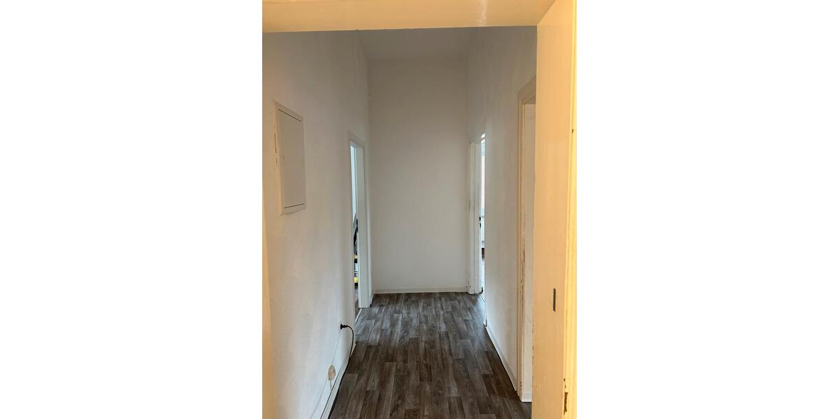 Dachgeschoßwohnung Werdohl - 5 Zimmer, 100 m&sup2;, 650&euro; | Angebot:27609104