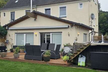 Haus Dortmund Brackel - 9 Zimmer, 258 m&sup2;, 695.000&euro; | Angebot:26789025