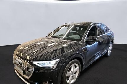 Audi e-tron 52.084 km 35.775 &euro; Hagen 58091