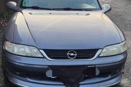 Opel Vectra B 135.800 km 2.890 &euro; Bergkamen 59192
