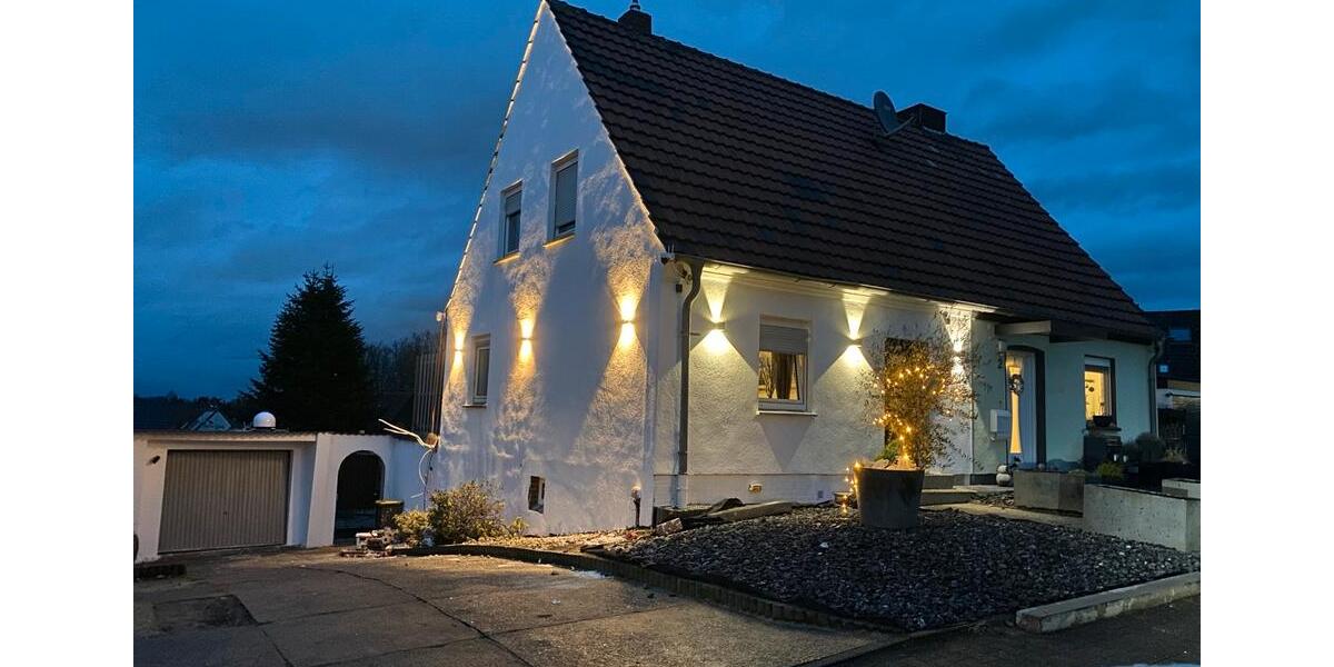 Doppelhaushälfte Bönen - 5 Zimmer, 120 m&sup2;, 310.000&euro; | Angebot:25239591