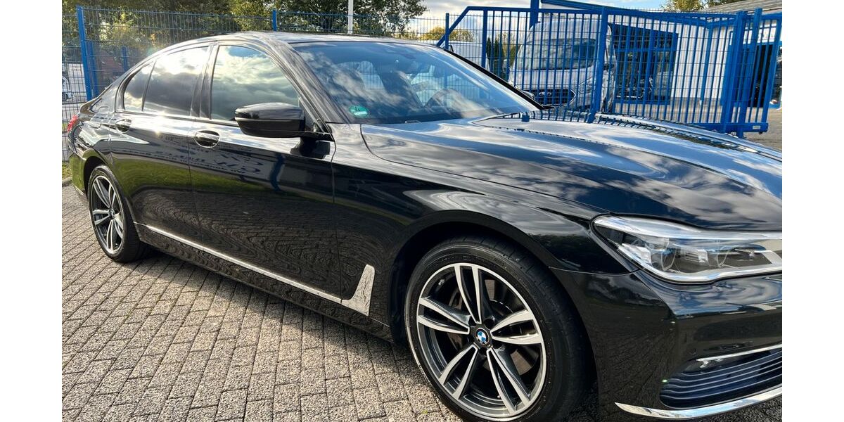 BMW 740 212.000 km 25.980 &euro; Kamen 59174