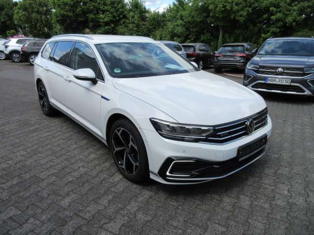 VW Passat Variant 49.640 km 24.988 &euro; Bergkamen 59192